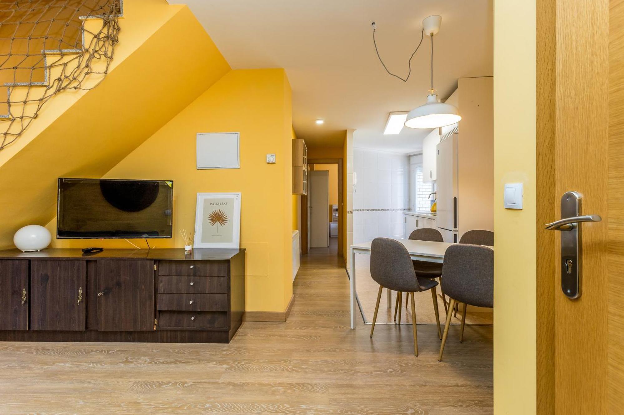 Baruhaus Terraza Duplex Valencia De Don Juan Apartment Bagian luar foto